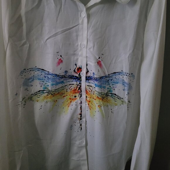 NWOT Lovely White Button Up Shirt with Large Pastel Butterfly Plus Size 3X - Picture 2 of 5